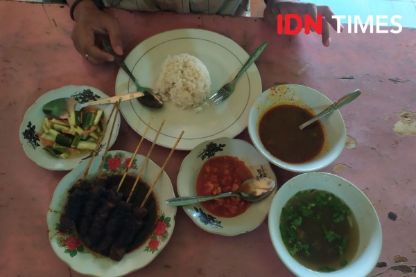 Ternyata Palembang Punya Satai Khas, Namanya Sate Cucuk Manis