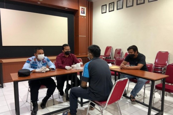 Napi Tuban Terima Paket Narkoba, Dilempar dari Luar LP