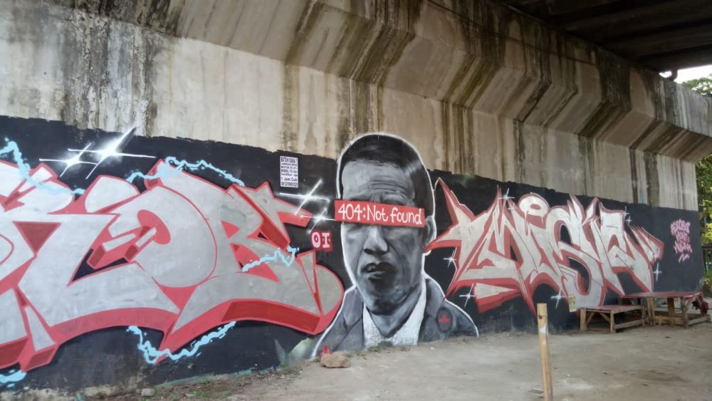 Mural Mirip Presiden Jokowi 404 Not Found Muncul di Kota Tangerang