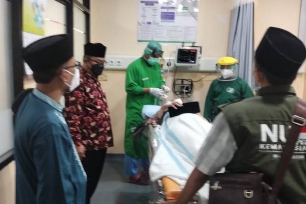 Ketum MUI Kiai Mifta Sampai RSI Jemursari, Kondisinya Stabil