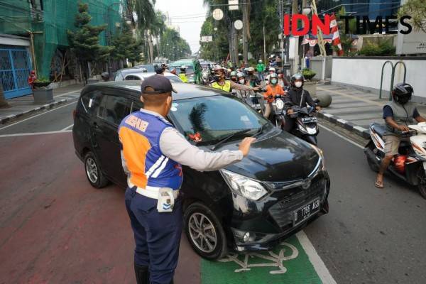 Ganjil-Genap GT Tol Bandung, Banyak Pengendara Tak Tahu