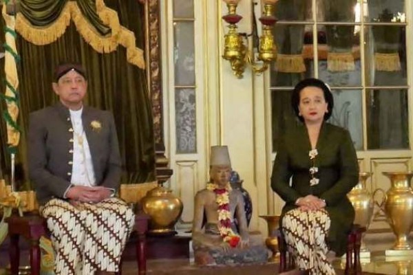 Mengenang KGPAA Mangkunagoro IX, Ganjar: Waktu Mudanya Gaul