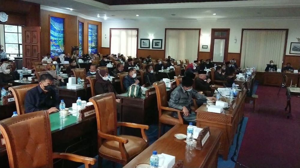 12 Anggota Panlih Wakil Bupati Tulungagung Disahkan DPRD