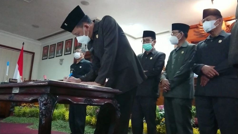 12 Anggota Panlih Wakil Bupati Tulungagung Disahkan DPRD