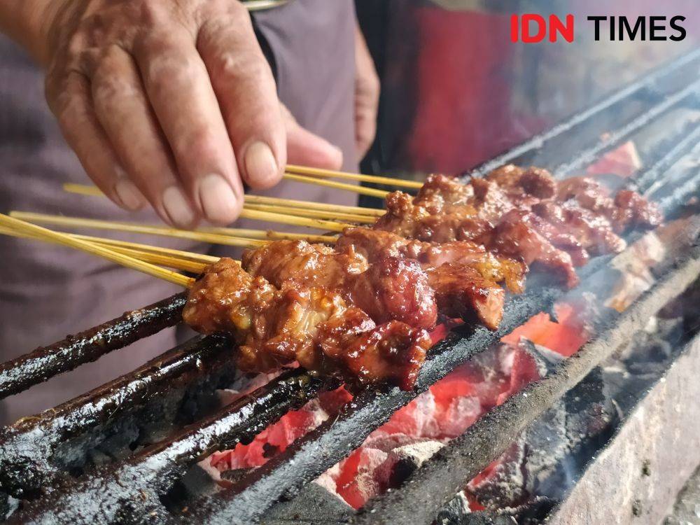 Mengenal Sate Kelinci Lembang yang Peminatnya Makin Surut