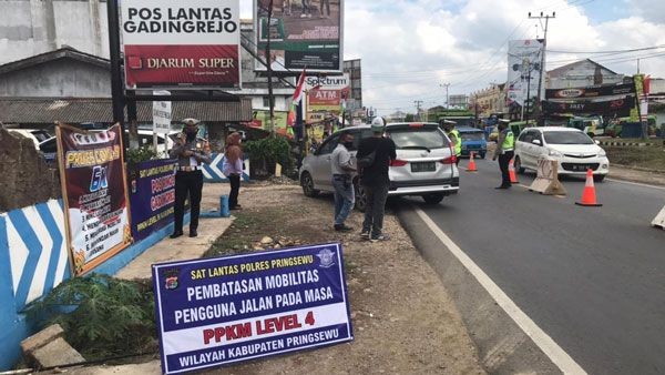 Penyekatan Jalan di Pringsewu Terus Dilakukan, Gelar Operasi Yustisi