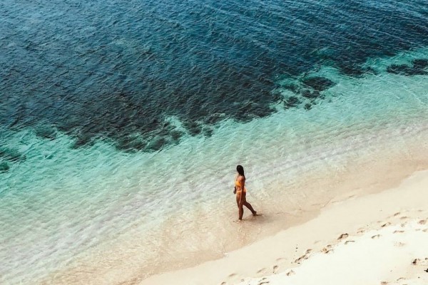 Bak Kristal Ini 10 Pantai Dengan Air Paling Jernih Di Dunia