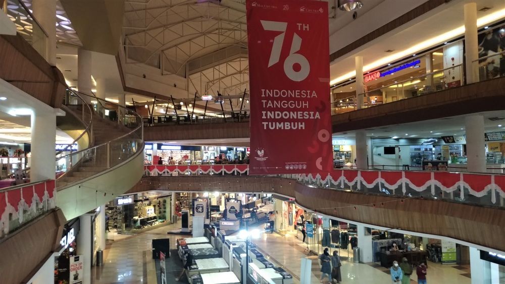 10 Potret Aturan buat Pengunjung Mal saat PPKM Level 4, Biar Gak Kagok