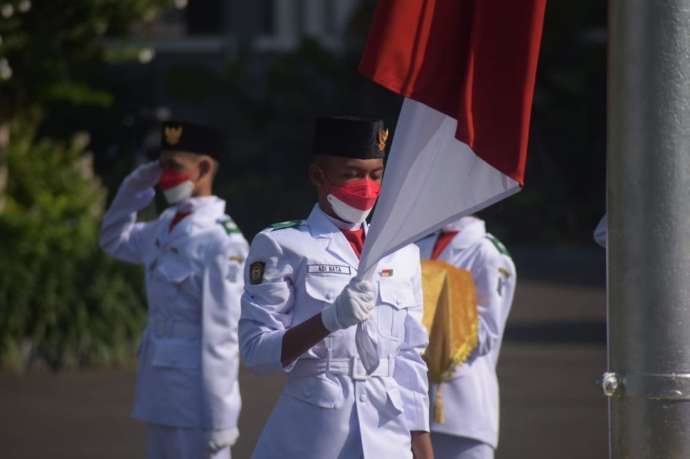 Upacara 17 Agustus, Eri Harap Surabaya Merdeka dari COVID-19