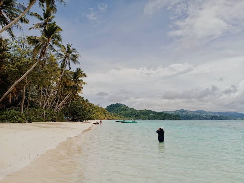 5 Pantai Keren yang Wajib Kamu Kunjungi saat Liburan ke Pulau Selayar