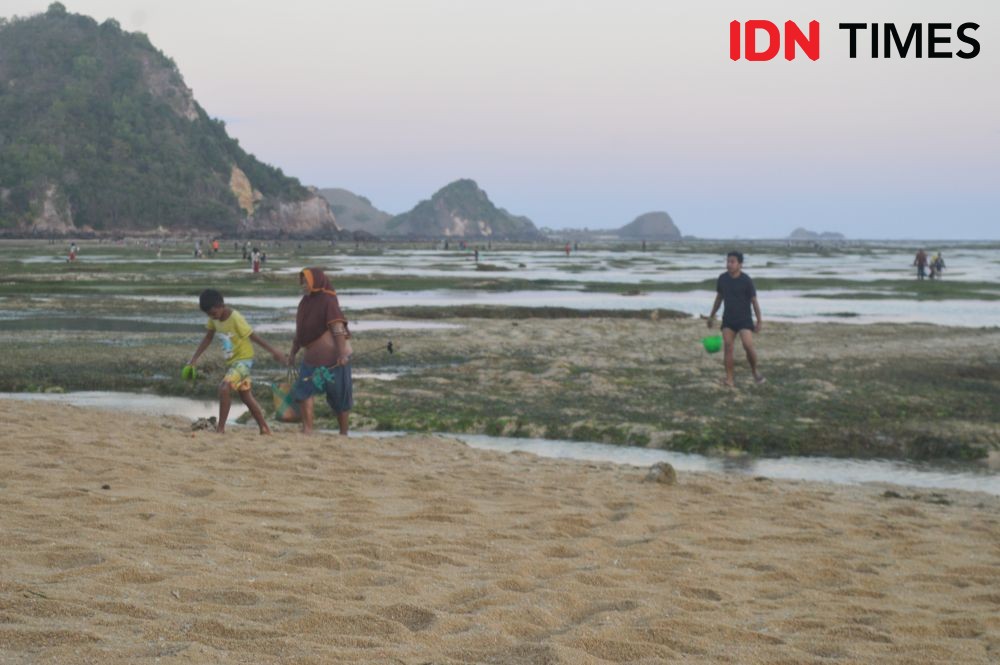 7 Rekomendasi Pantai Pasir Putih di Lombok untuk Menikmati Tahun Baru
