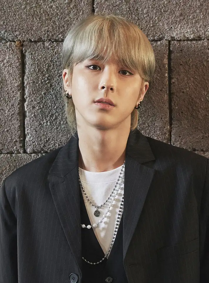 10 Grup KPop Gen 4 Ini Lagunya Banyak Ditulis Oleh Membernya