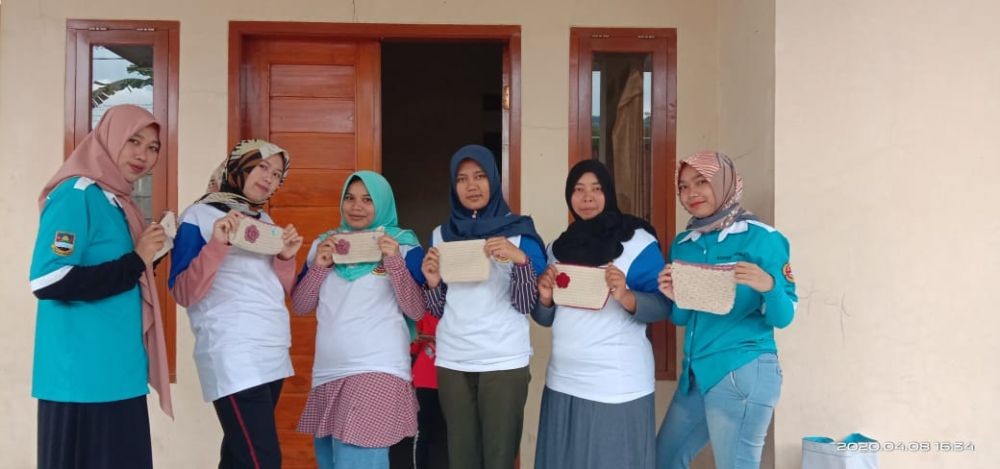 Mengenal Ratna Juniati, Pahlawan Kelompok Tani 'Janda' Asal Lembang
