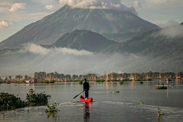 10 Rawa Terindah di Indonesia yang Jarang Diketahui Wisatawan