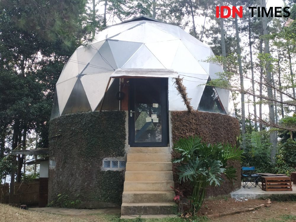 Pangerwangi Dome, Tempat Tersembunyi untuk Piknik Keluarga di Bandung