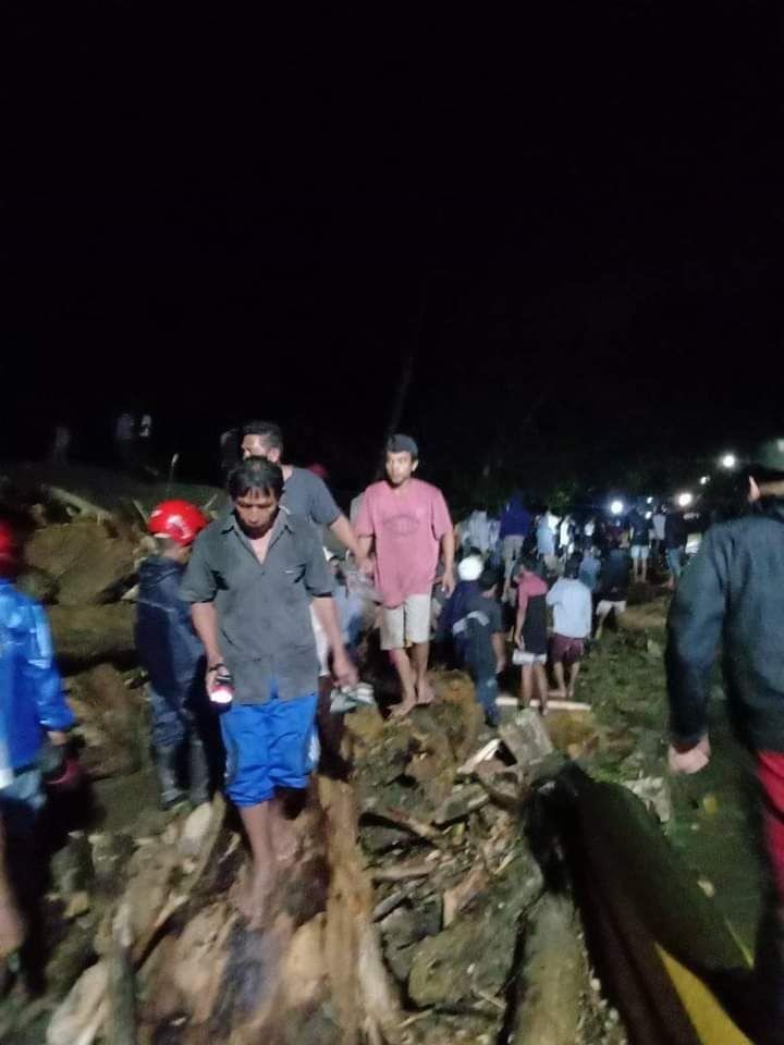 Banjir Bandang Kembali Melanda Sigi, Batangan Kayu Berserakan