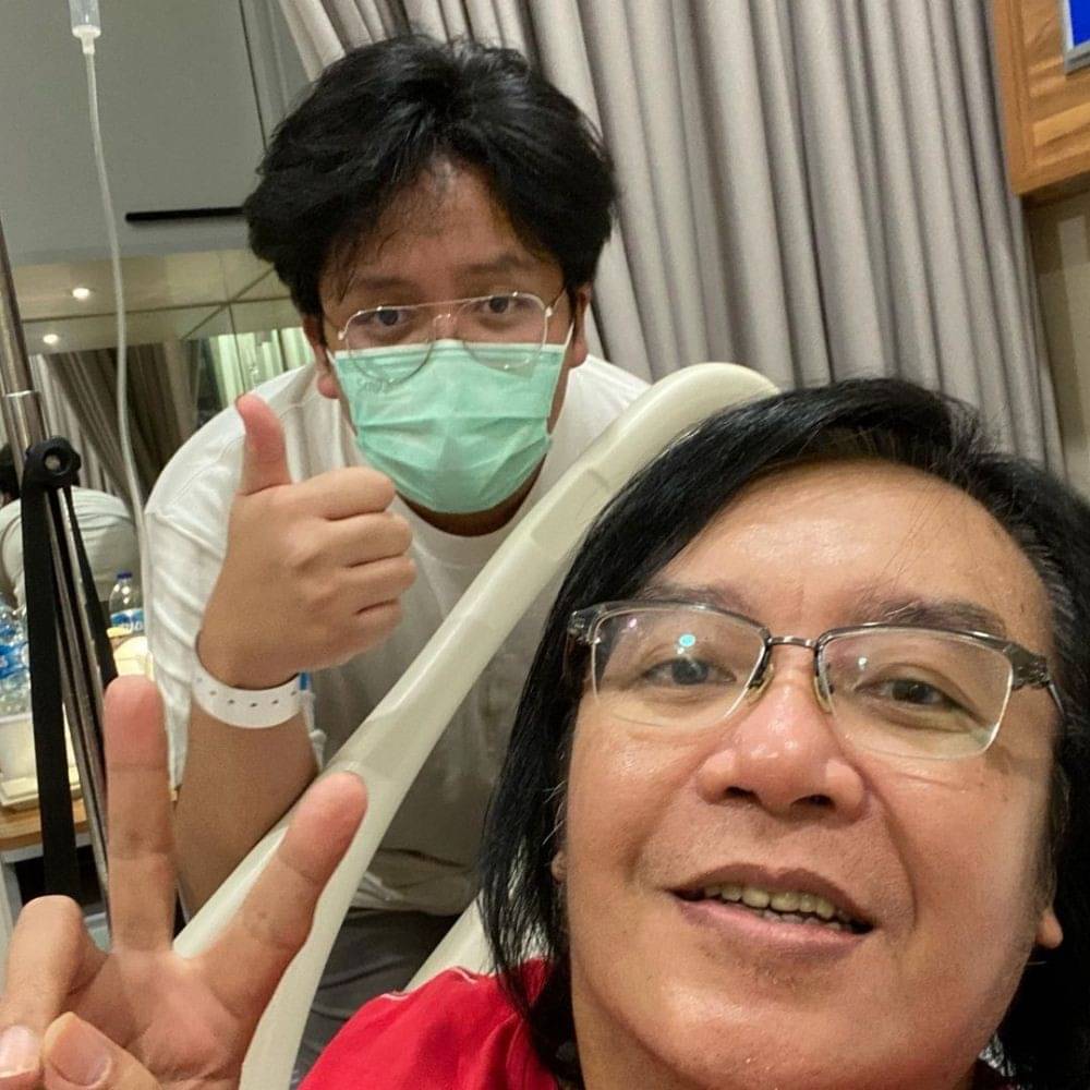 9 Potret Perjuangan Ari Lasso Untuk Sembuh Dari Tumor