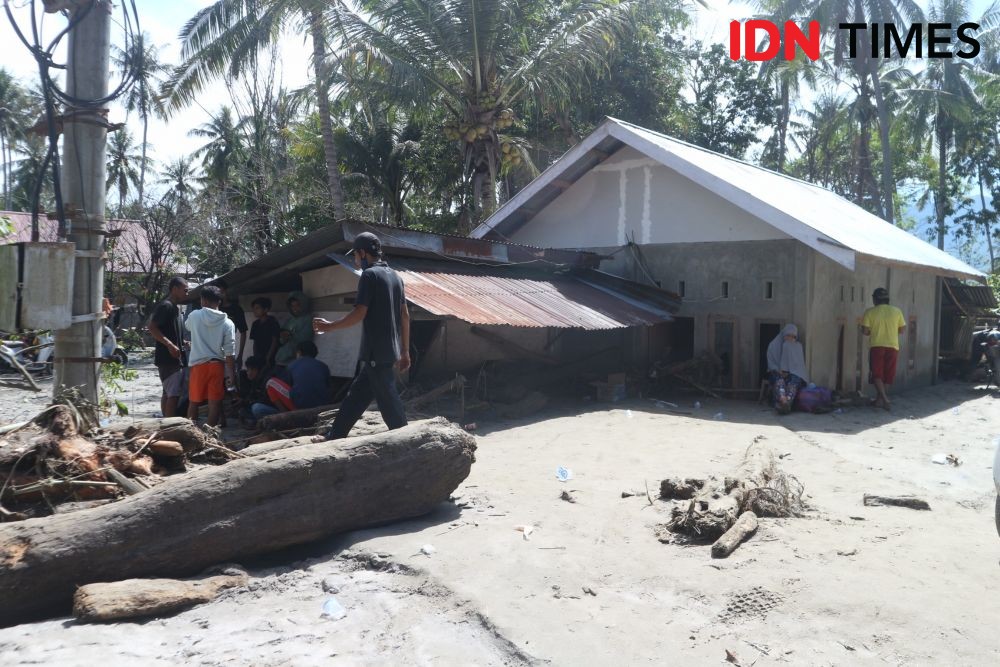 Duka Korban Banjir Bandang Sigi: Barang Semua Habis Tidak Tersisa!