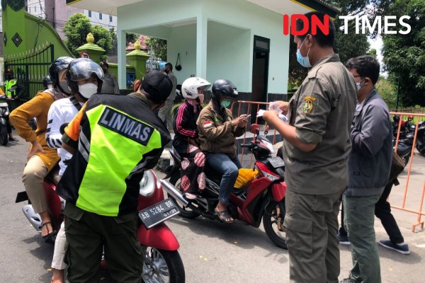 Pemkot Yogyakarta Mulai Terapkan Penggunaan Gelang Vaksinasi