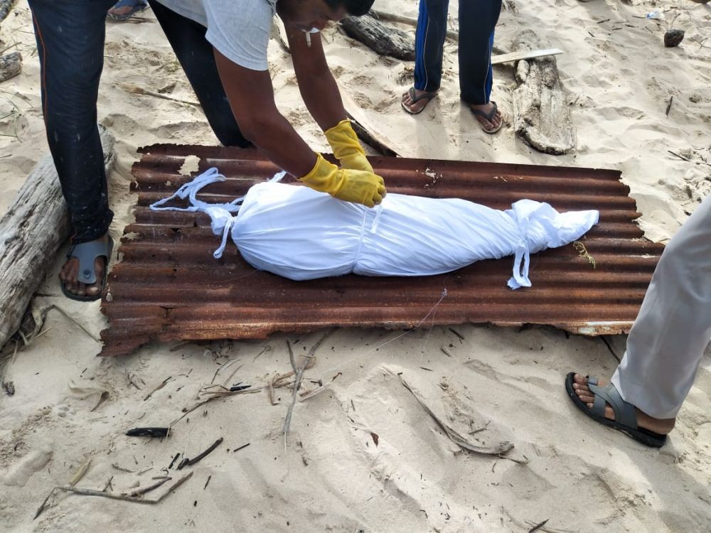 Warga Pulau Nasi Geger Penemuan Mayat Tanpa Kepala dan Tangan di Panat