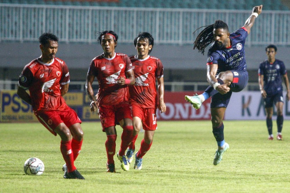 Main Imbang, Pelatih PSM Puji Penampilan Kiper Arema FC
