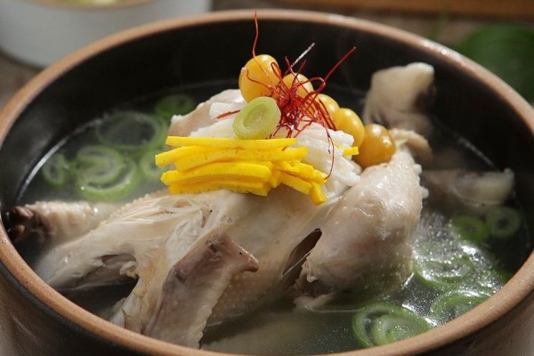 10 Makanan Korea yang Gak Pedas, Penampilannya Bikin Ngiler