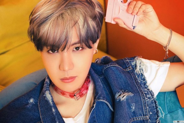 https://cdn.idntimes.com/content-images/post/20210907/bts-j-hope-dalam-pemotretan-mv-butter-2021-wallpaper-2560x1600-7-766f27b19d052c8791f446ea91d220fb_200x200.jpg