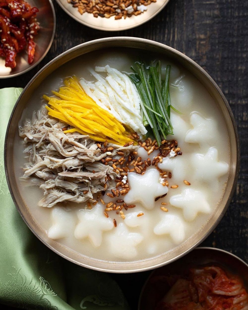 10 Rekomendasi Makanan Korea yang Halal, Tampilannya Bikin Ngiler!