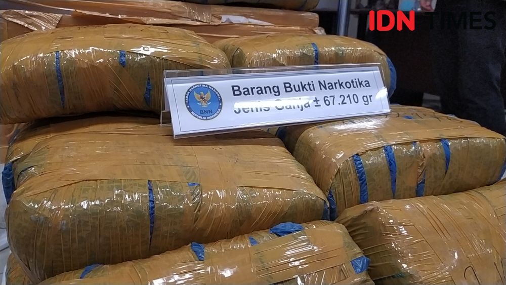 Bawa Ganja dari Sumatera, Truk Fuso Ditangkap di Bandung Barat