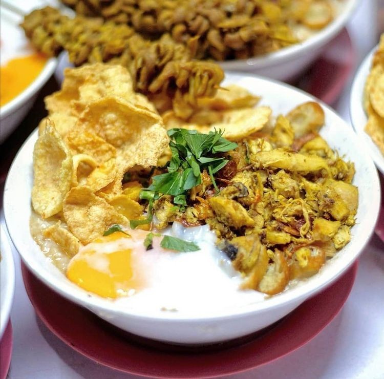 14 Tempat Makan Bubur Ayam Di Jakarta Paling Enak Dan Hits