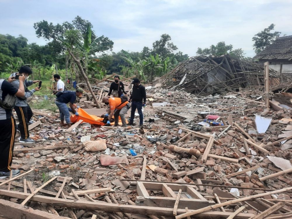 Luka Bakar hingga Berujung Maut, 8 Ledakan Bom Bondet di Pasuruan