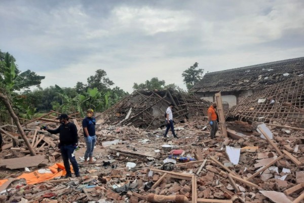 Ledakan Maut di Pasuruan Diduga Akibat Bom Ikan