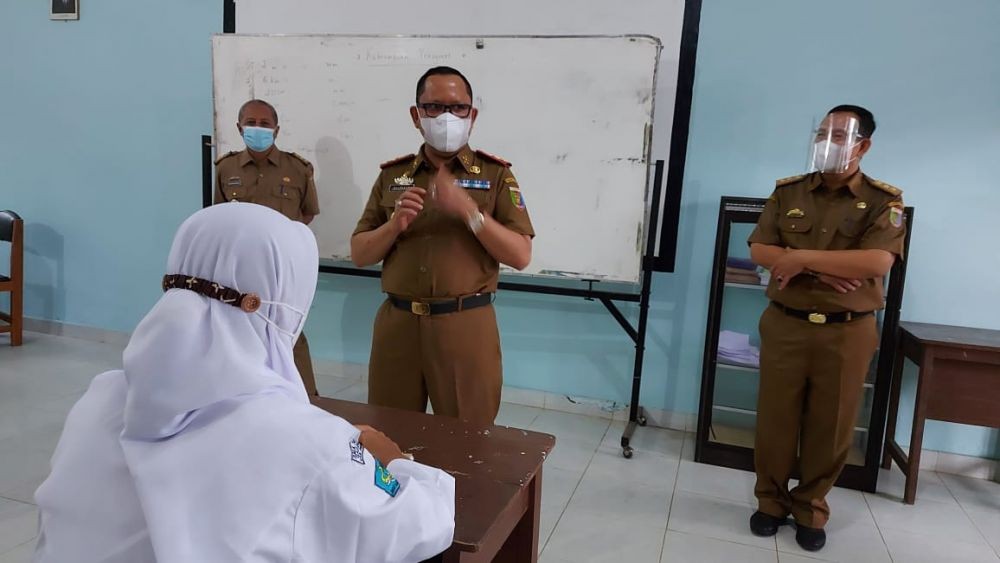 Disdikbud Lampung Hentikan PTM Tingkat SMA dan SLB di Bandar Lampung 