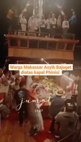 Viral Emak-Emak Berkerumun Joget di Atas Kapal Pinisi Wisata Makassar