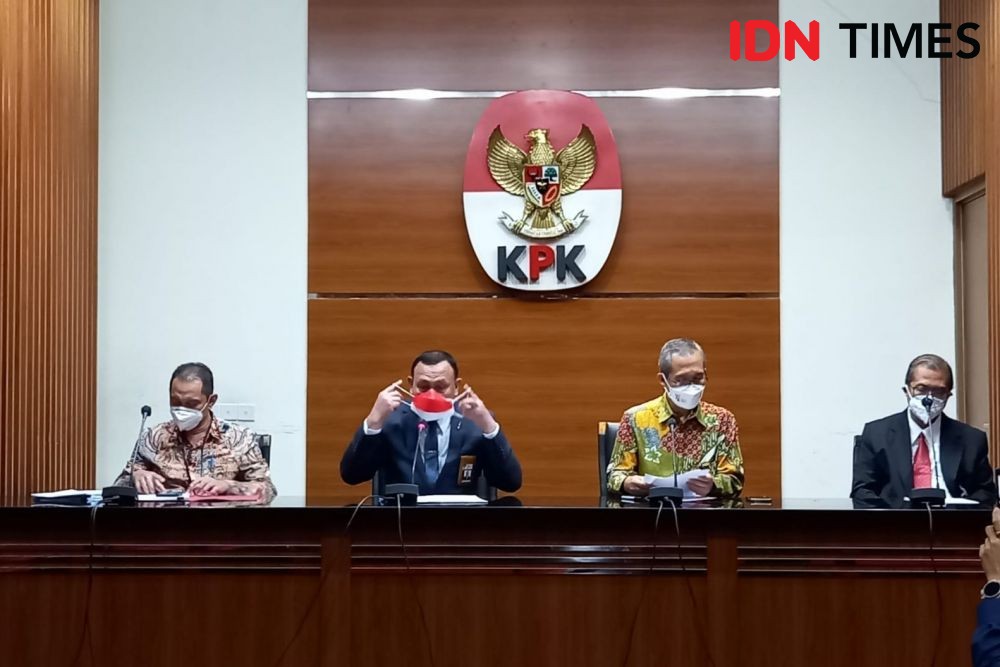KPK Geledah Kantor DPRD Muara Enim Terkait Kasus OTT 2019