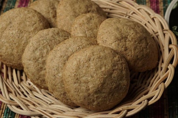 5 Kue Tradisional Bone yang Legit dan Manis, Favorit untuk Teman Ngopi