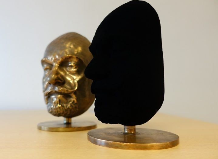 Fakta Unik Vantablack, Warna Hitam Tergelap Di Dunia