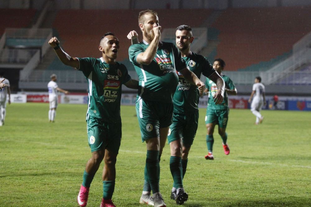 Arema FC Menarget Menang Atas PSS Sleman