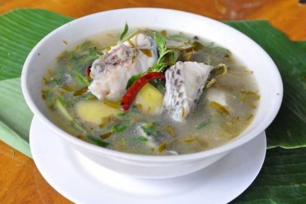 Resep Ikan Kuah Khas Manado, Rasanya Segar dan Istimewa Banget!