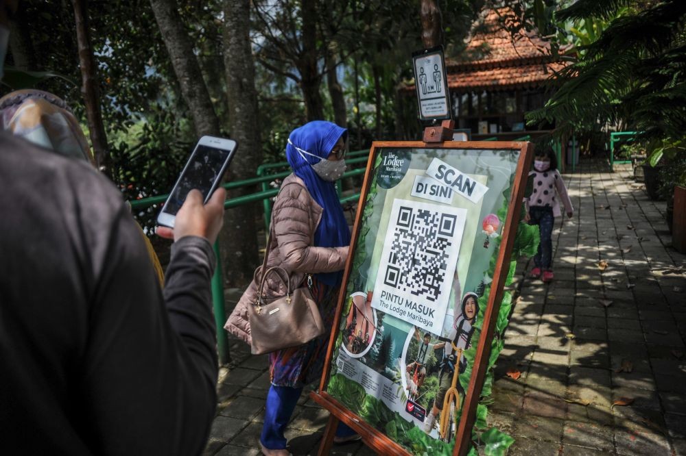 Tanpa Aplikasi PeduliLindungi, Taman di Bandung Dipadati Pengunjung