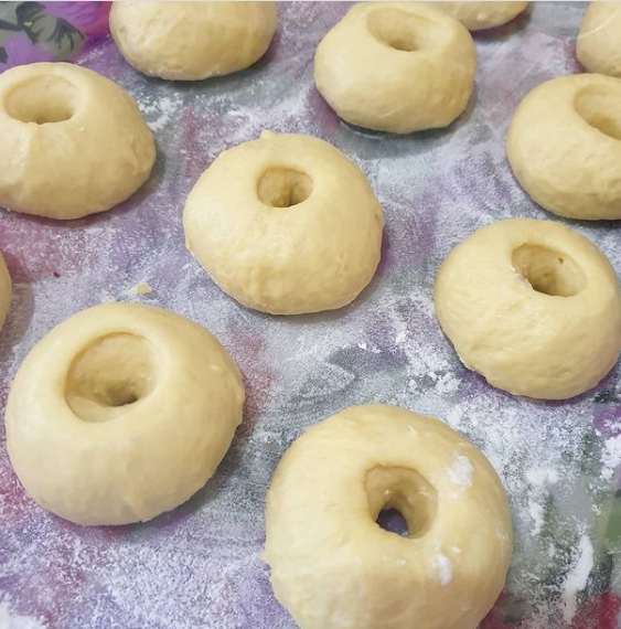 Resep Membuat Donat Sederhana Anti Gagal, Rasanya Tetap Endul!