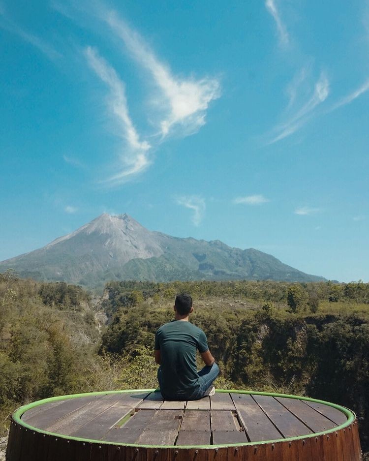 10 Tempat Wisata Paling Indah dan Estetik di Lereng Gunung Merapi