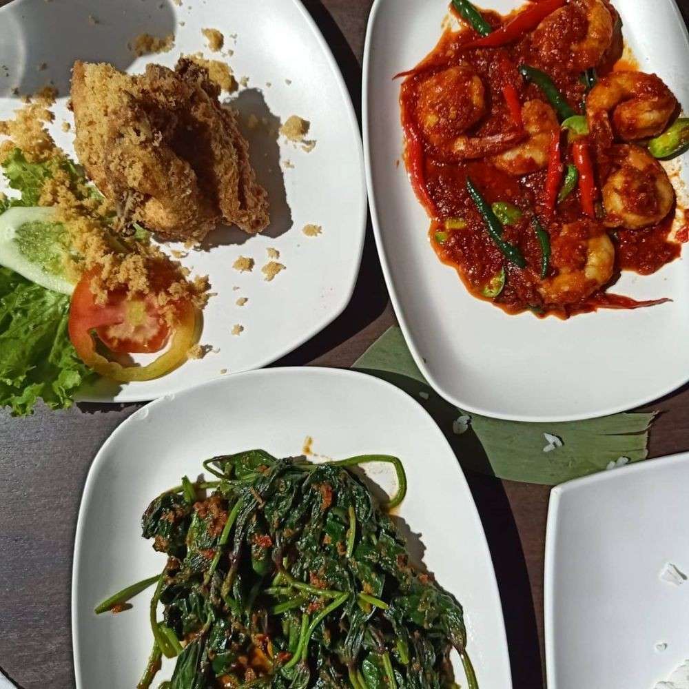 10 Tempat Makan Keluarga Di BSD Tangerang Yang Enak