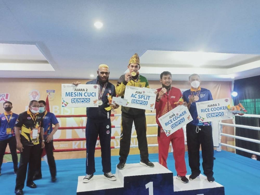 Revie Salsabila Atlet Kickboxing Lampung Tak Menduga Raih Emas PON