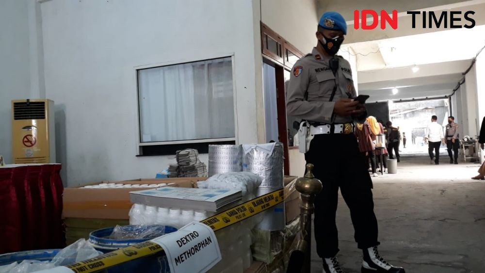 Polisi Temukan Pabrik Obat Ilegal, Bupati Sleman Akui Kecolongan 