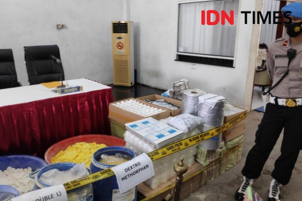 10 Toko Obat dan Industri Nakal di Tangerang Kena Tindak