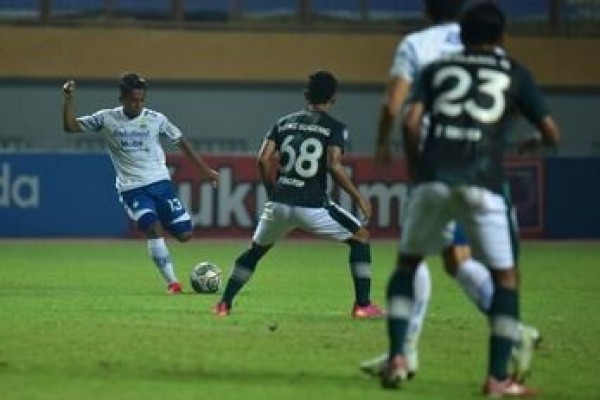 Robert Alberts Sebut Pemain Persib Sudah Berusaha untuk Menang