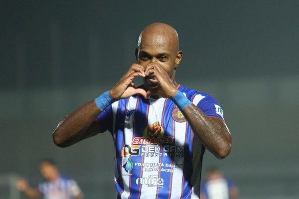 Persiraja Buntu Tanpa Paulo Henrique