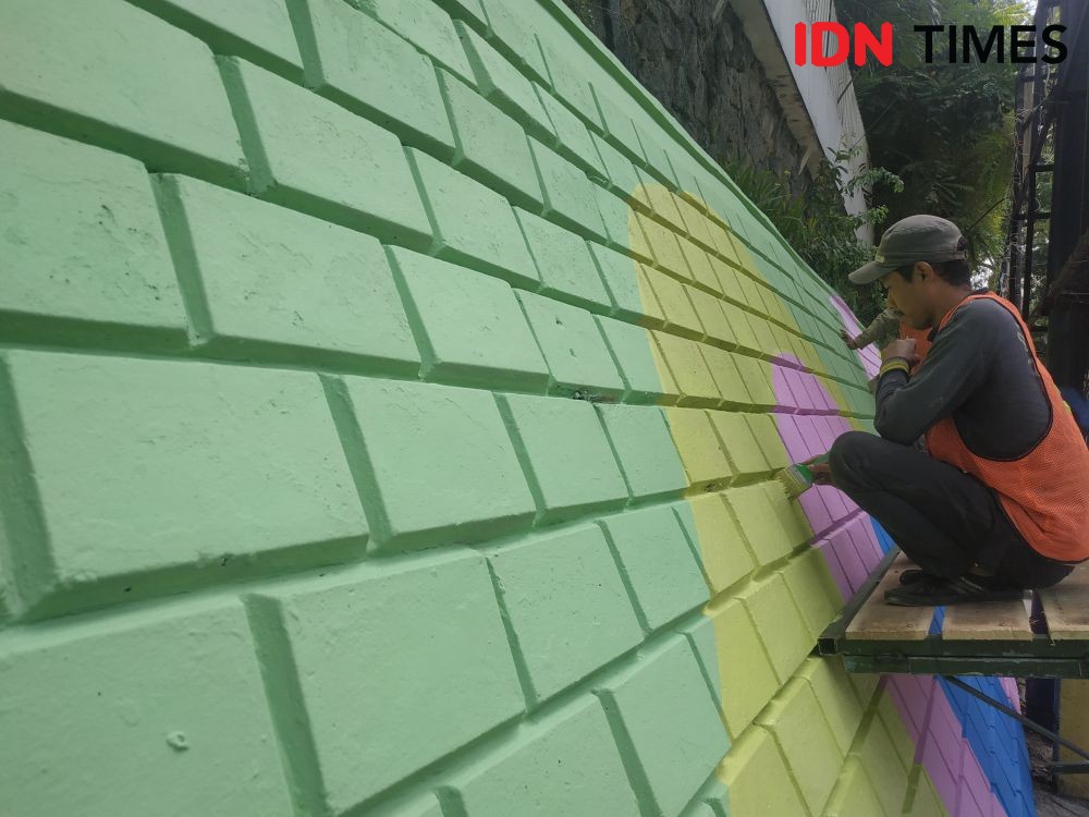 Baru Dicat, Aksi Vandalisme Muncul di Tembok Babakan Siliwangi