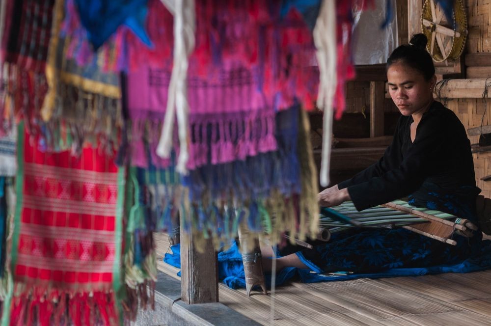 Sempat Terpuruk, Tenun Baduy Mulai Menggeliat